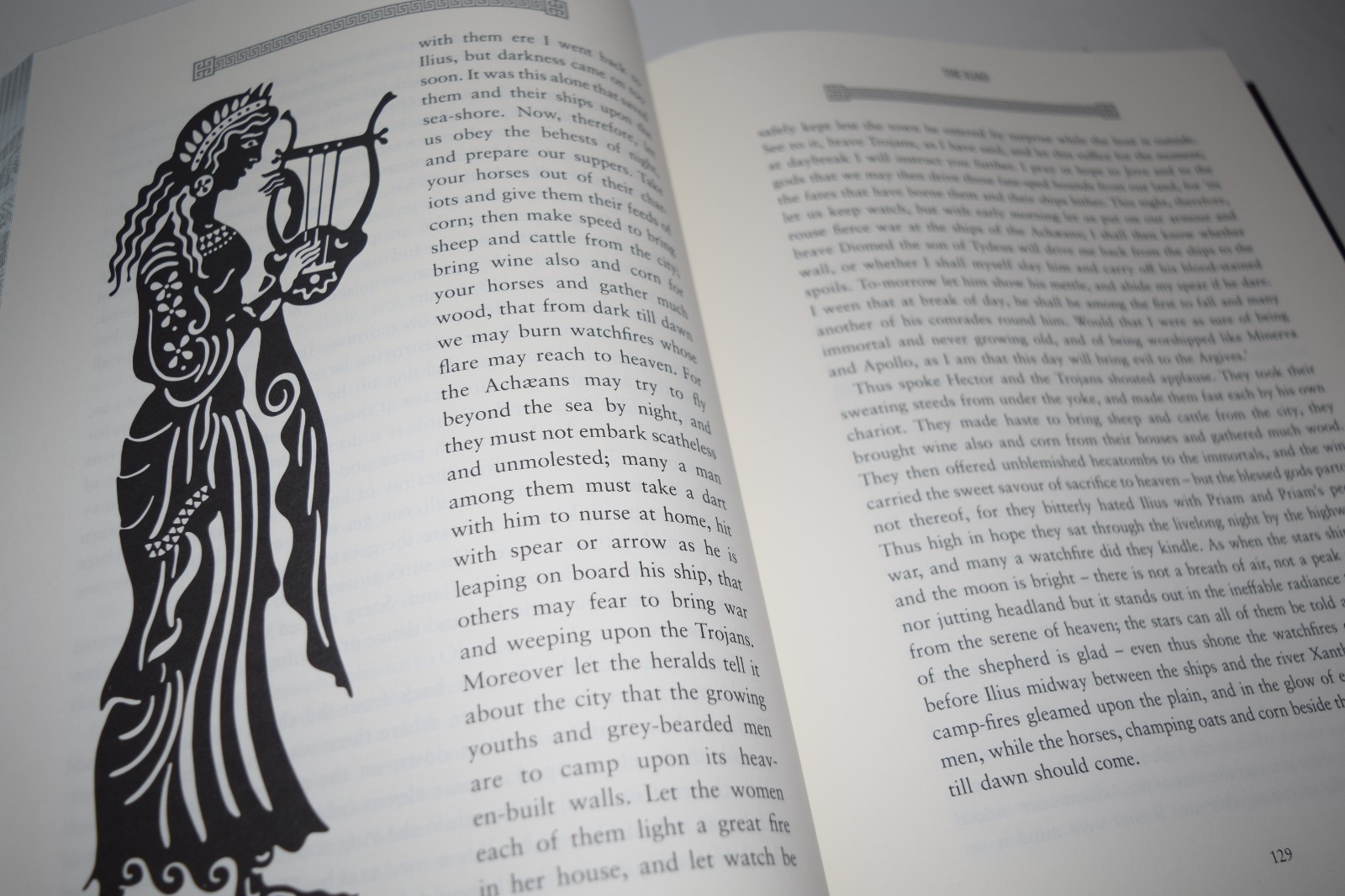 NEW Iliad by Homer Illustrated Collectible Deluxe Hardcover Gift