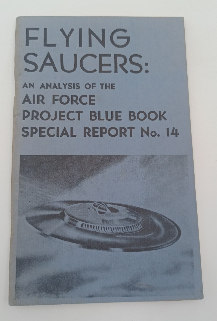 1955 Flying Saucers: Analysis Air Force Project Project Blue Book 14, UFO book