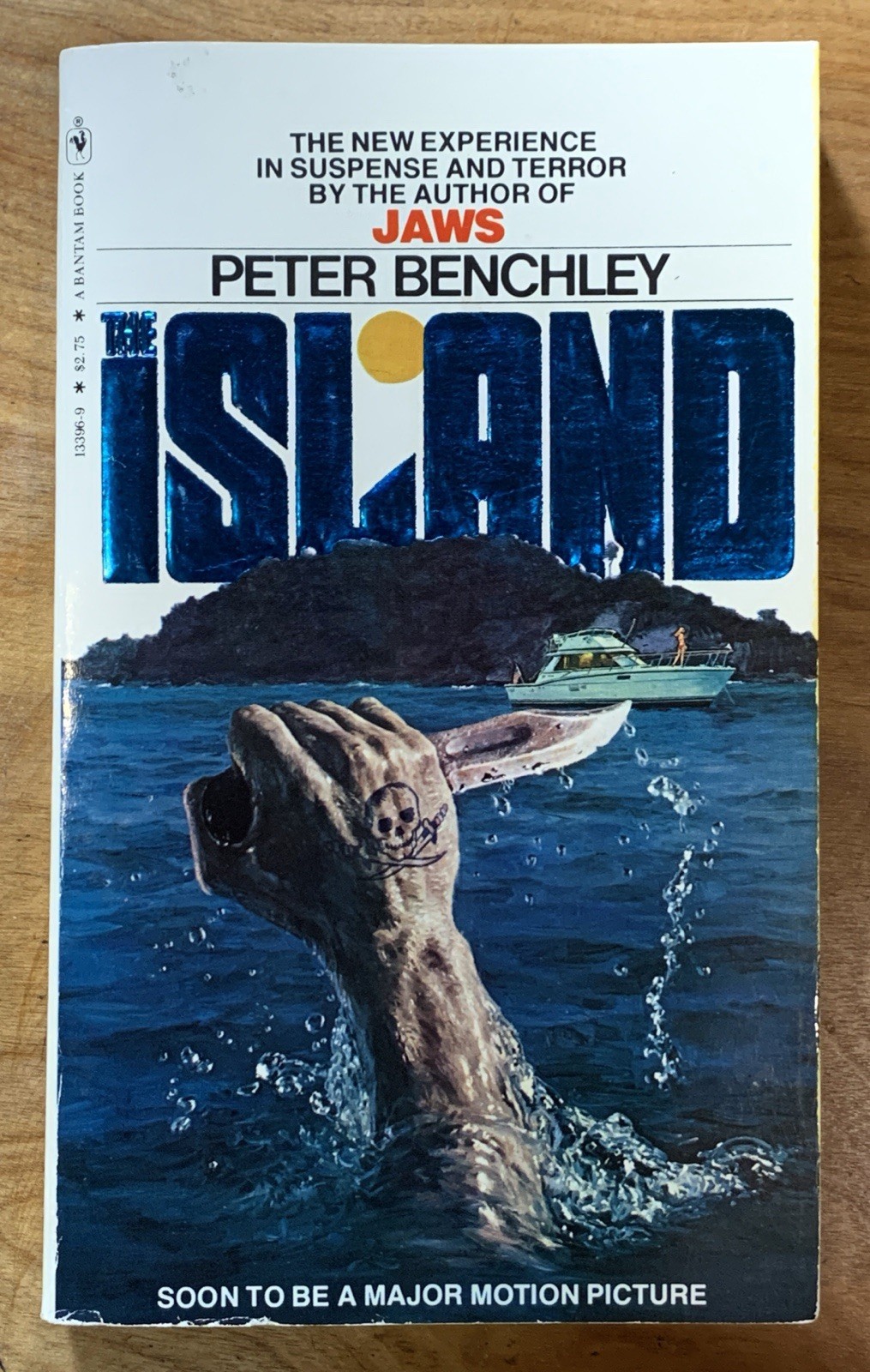 The Island by Peter Benchley – vintage 1980 Bantam horror/suspense pb