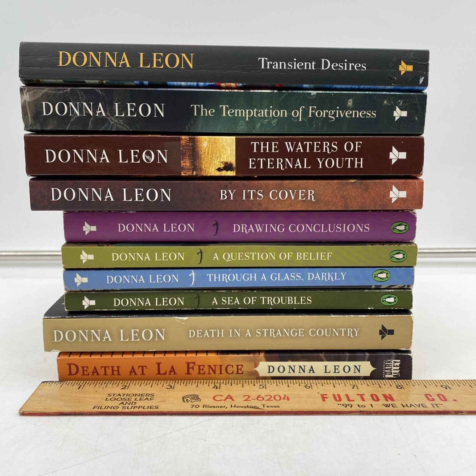 Donna Leon Lot of 10 Guido Brunetti Series Trade Paperback Good Condition