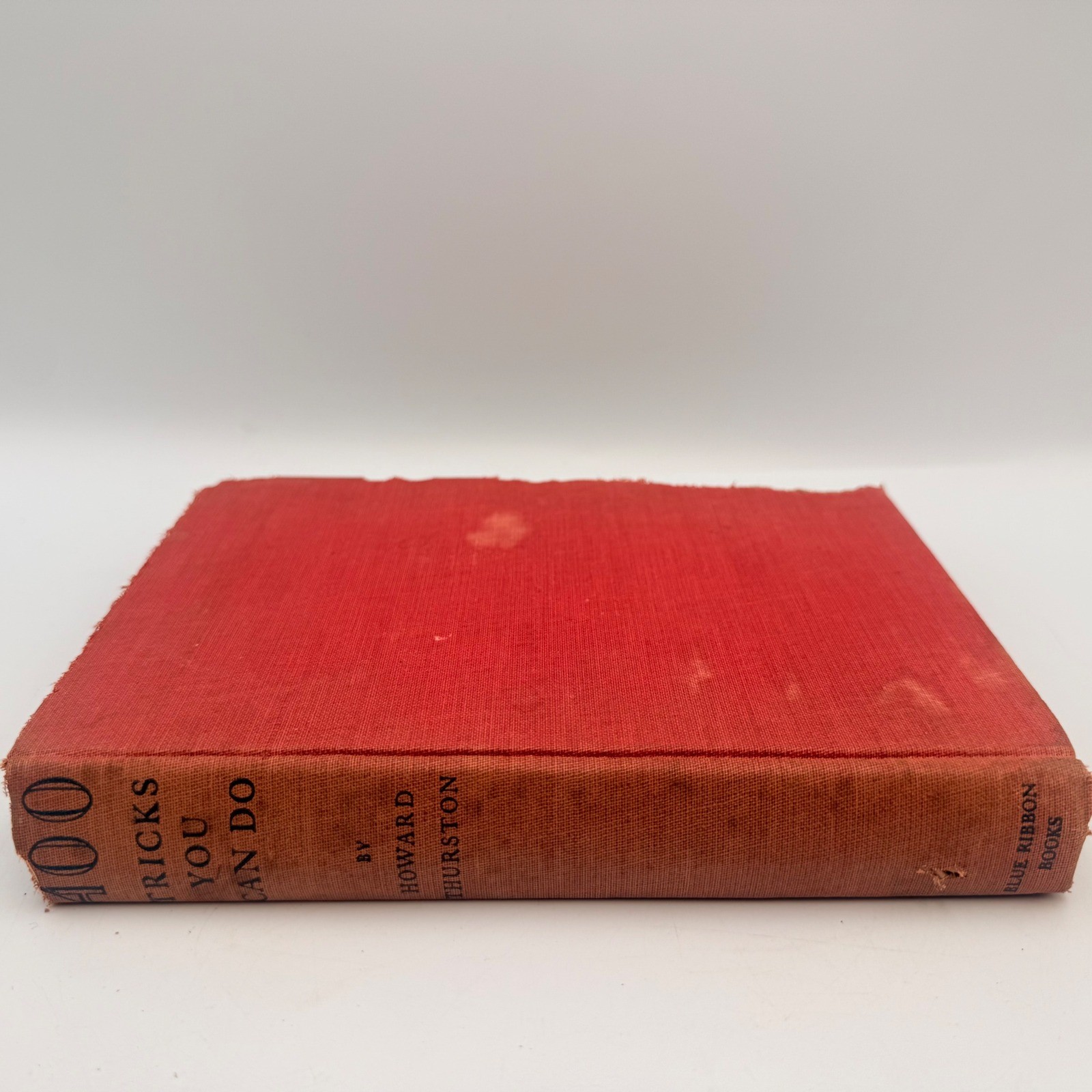 400 Tricks You Can Do Howard Thurston 1940 Vintage Magic Book Hardcover Red