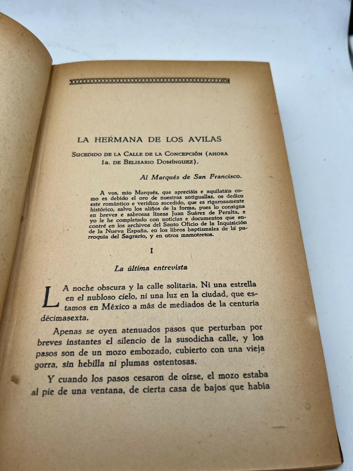 LUIS GONZALEZ OBREGON – Las calles de México – 1947 – Leather