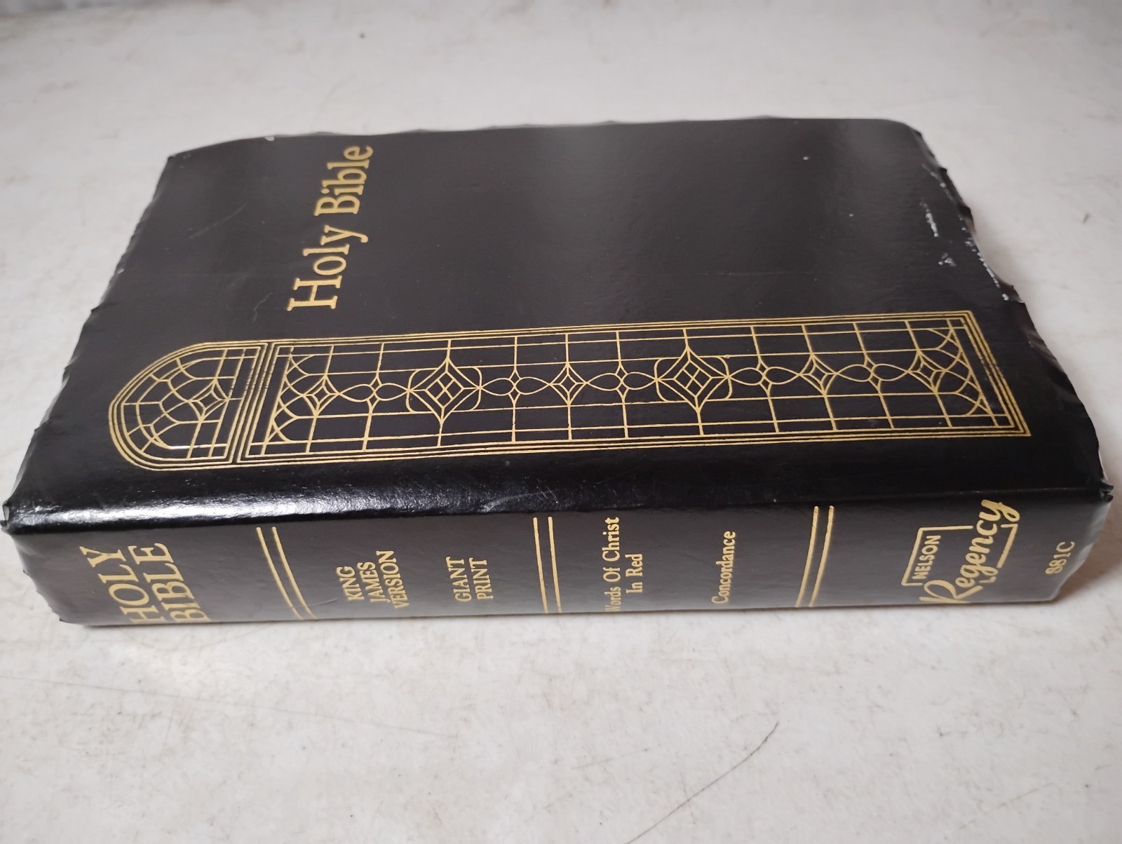 Nelson Regency KJV Holy Bible Giant Print Reference Edition Red Letter 881C