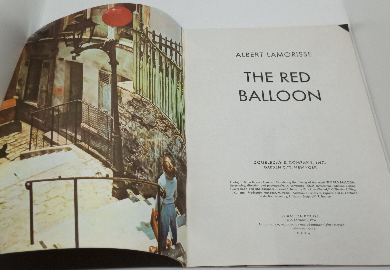 THE RED BALLOON ~ Albert Lamorisse, 1956 ~ Vintage Oversized Pbk ~Doubleday & Co