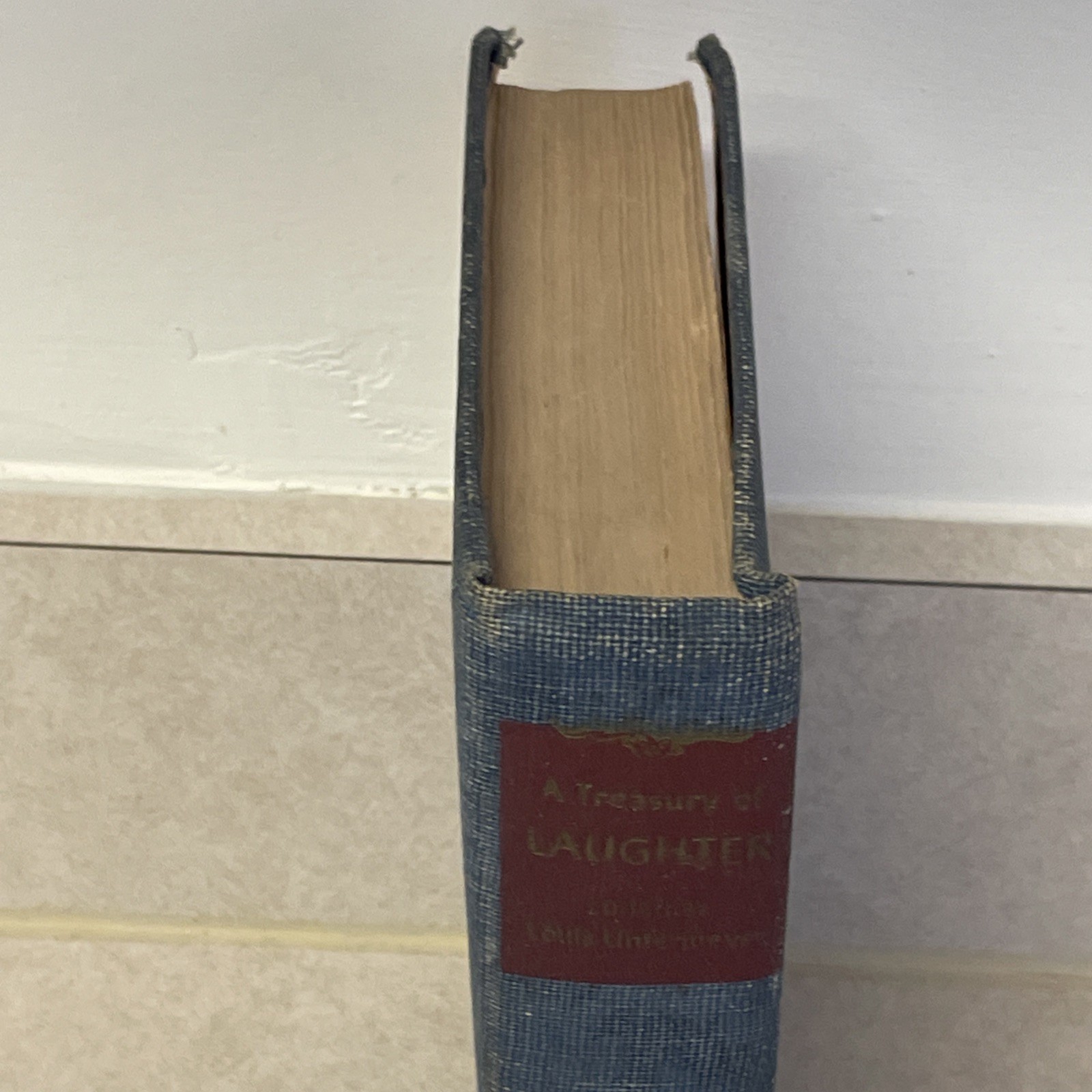 A Treasury of Laughter by Louis Untermeyer, Hardcover, Illustrated, (1946) HUMOR