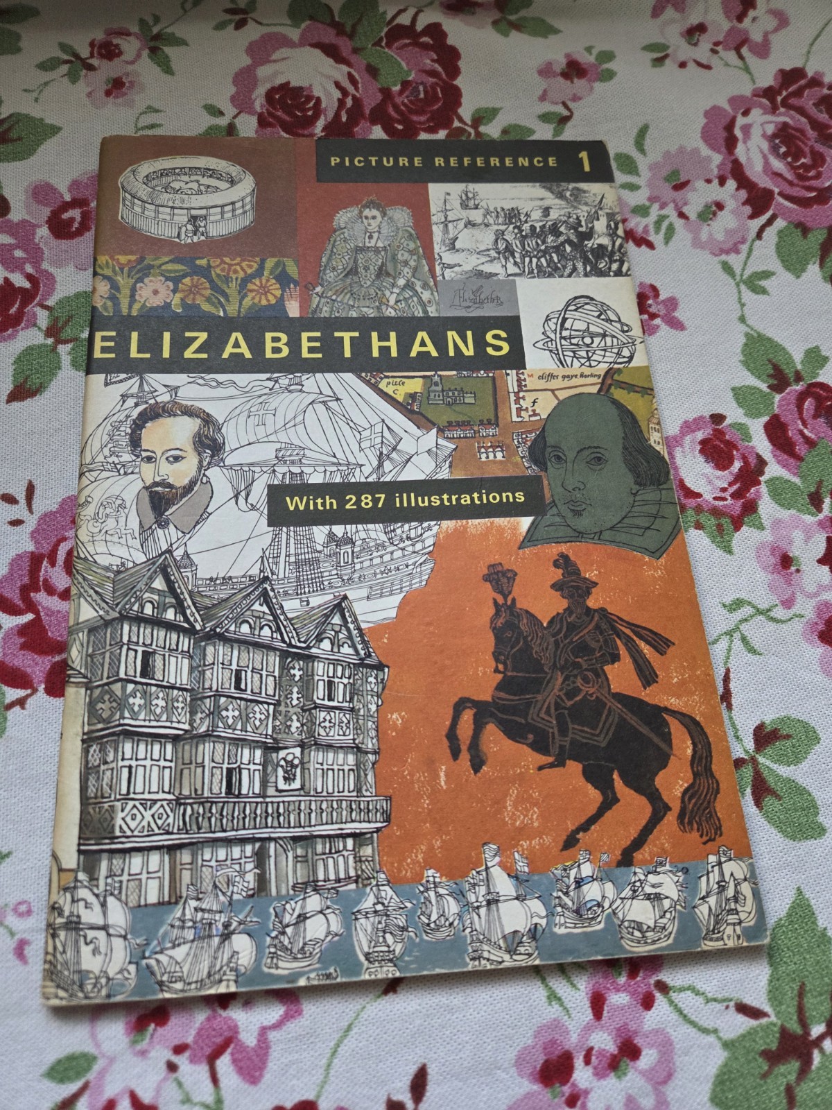Vintage ‘Picture Reference Elizabethans’ Soft Back Book 1969 Brockhampton Press