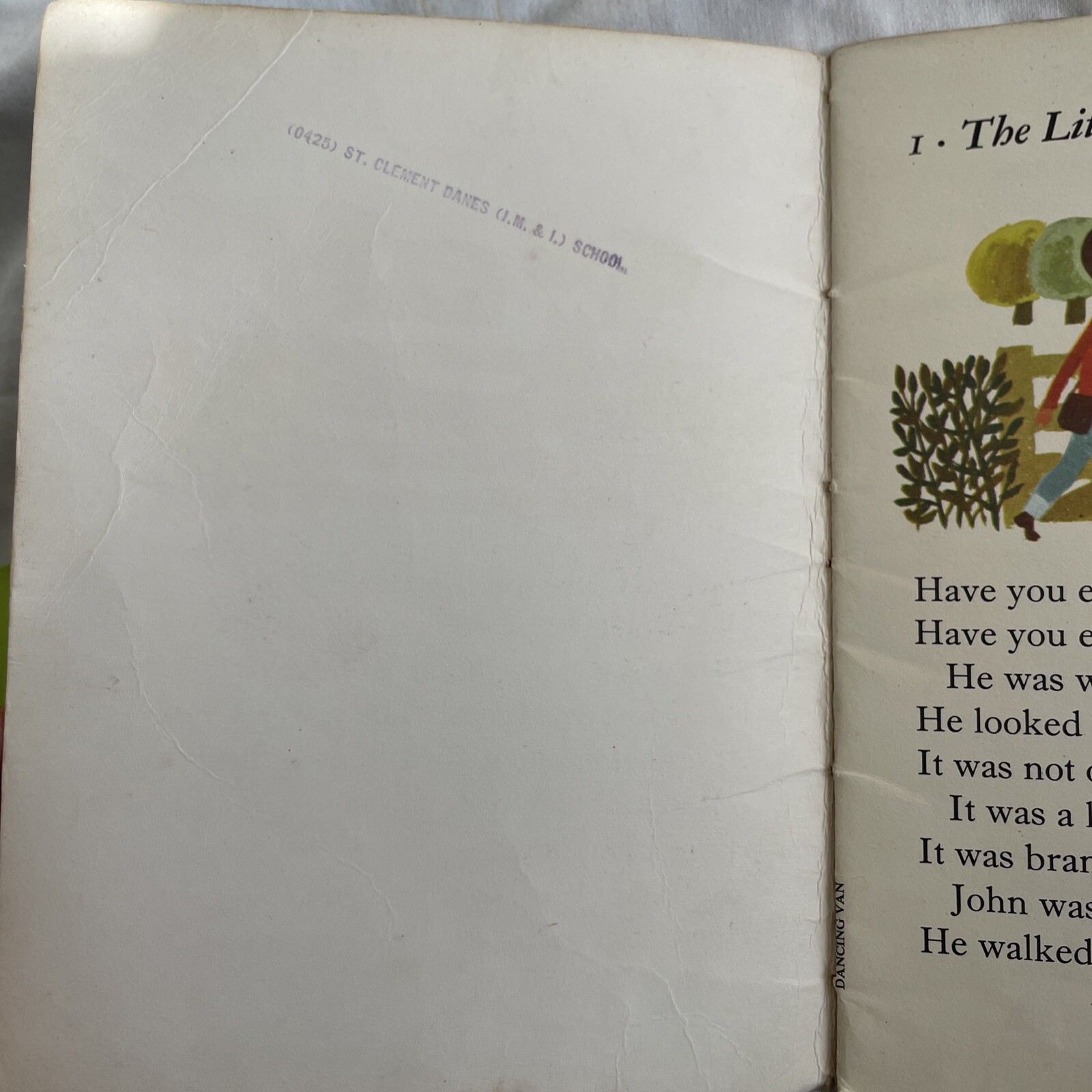 The Dancing Van E M Thorne Dolphin Books Vintage Children’s 1973 IDRU