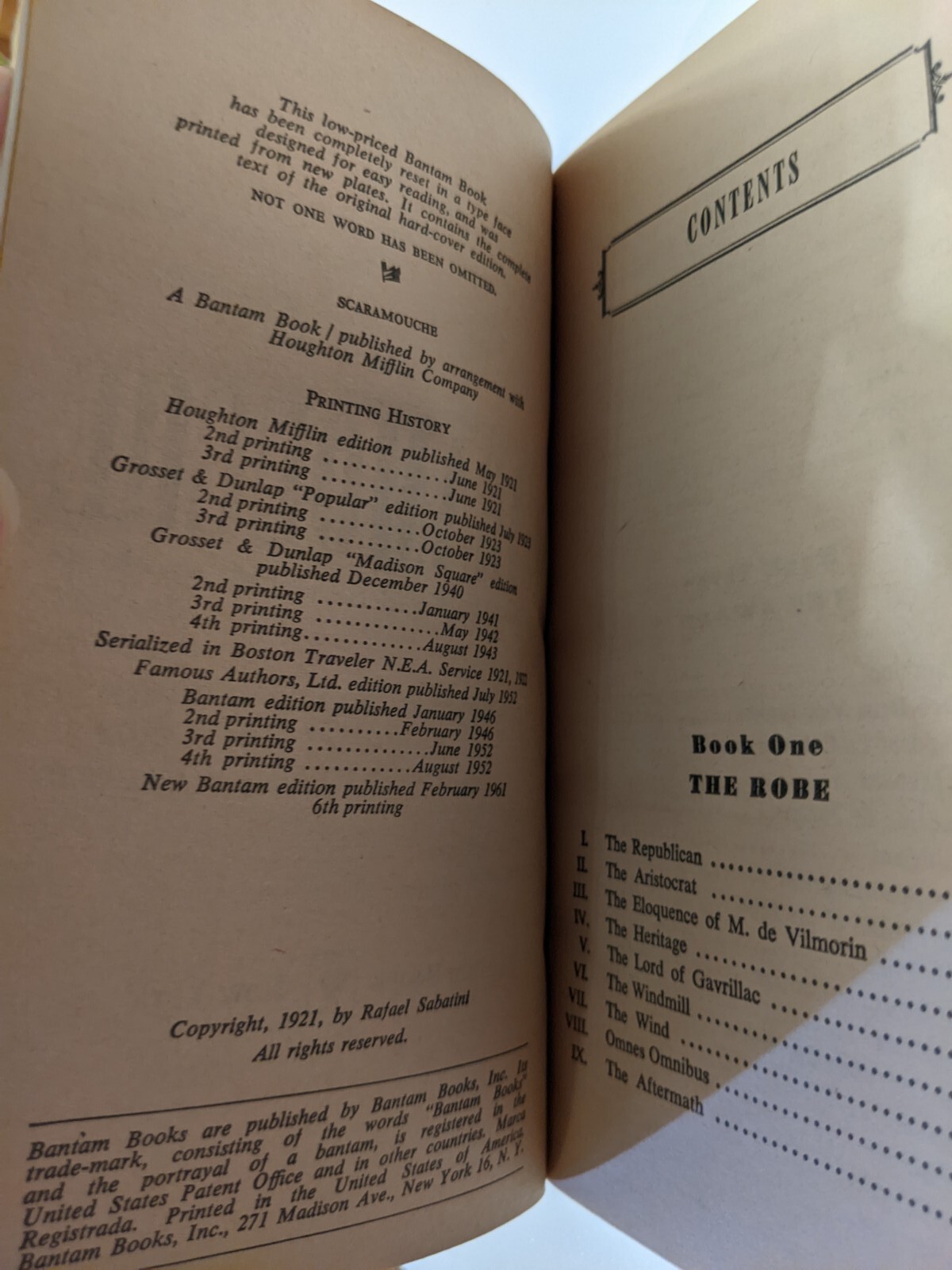 Rafael Sabatini SCARAMOUCHE Bantam Books 1961 6th printing
