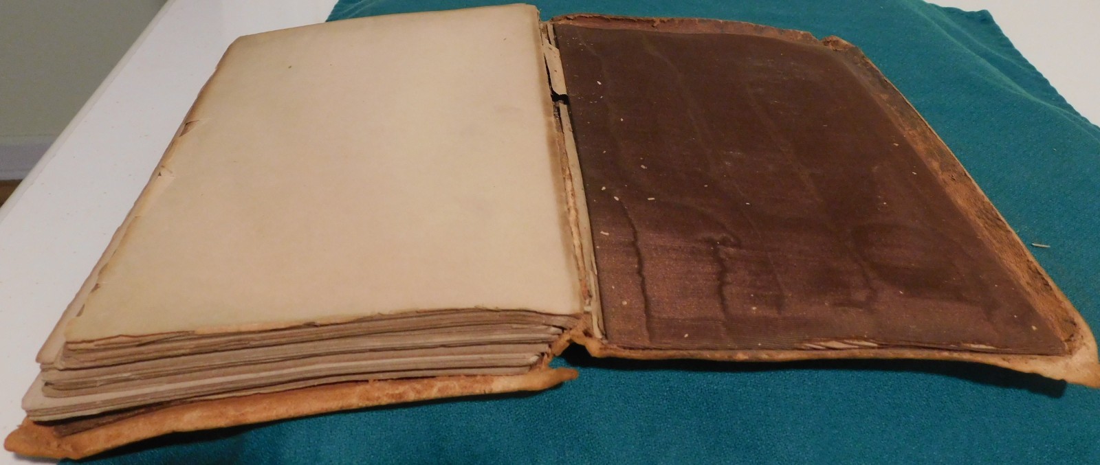 1902 Charles Dickens A Christmas Carol Roycraft Albert Hubbard Needs Restoration