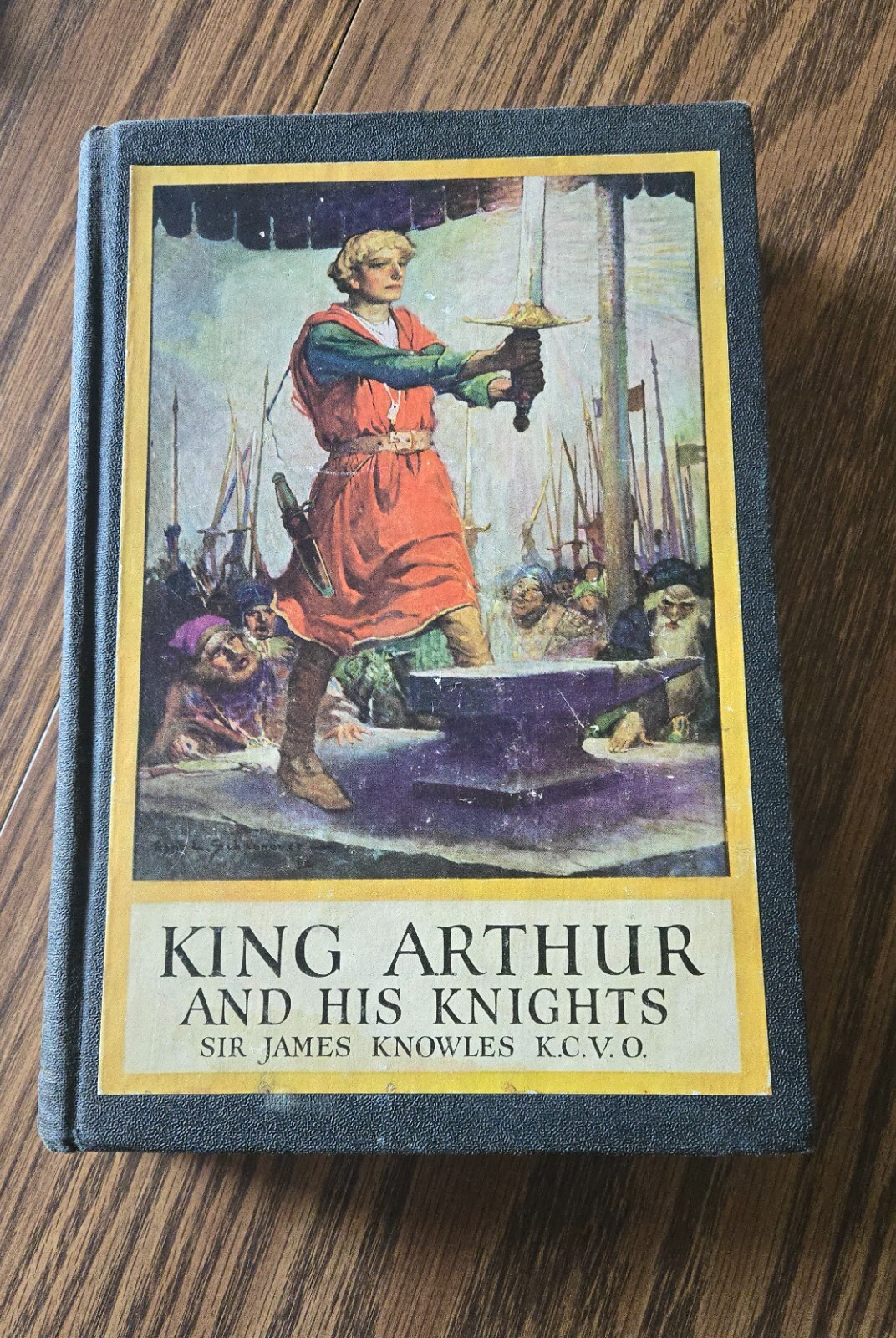 1923 King Arthur and His Knights – Sir James Knowles – Harper & Brothers