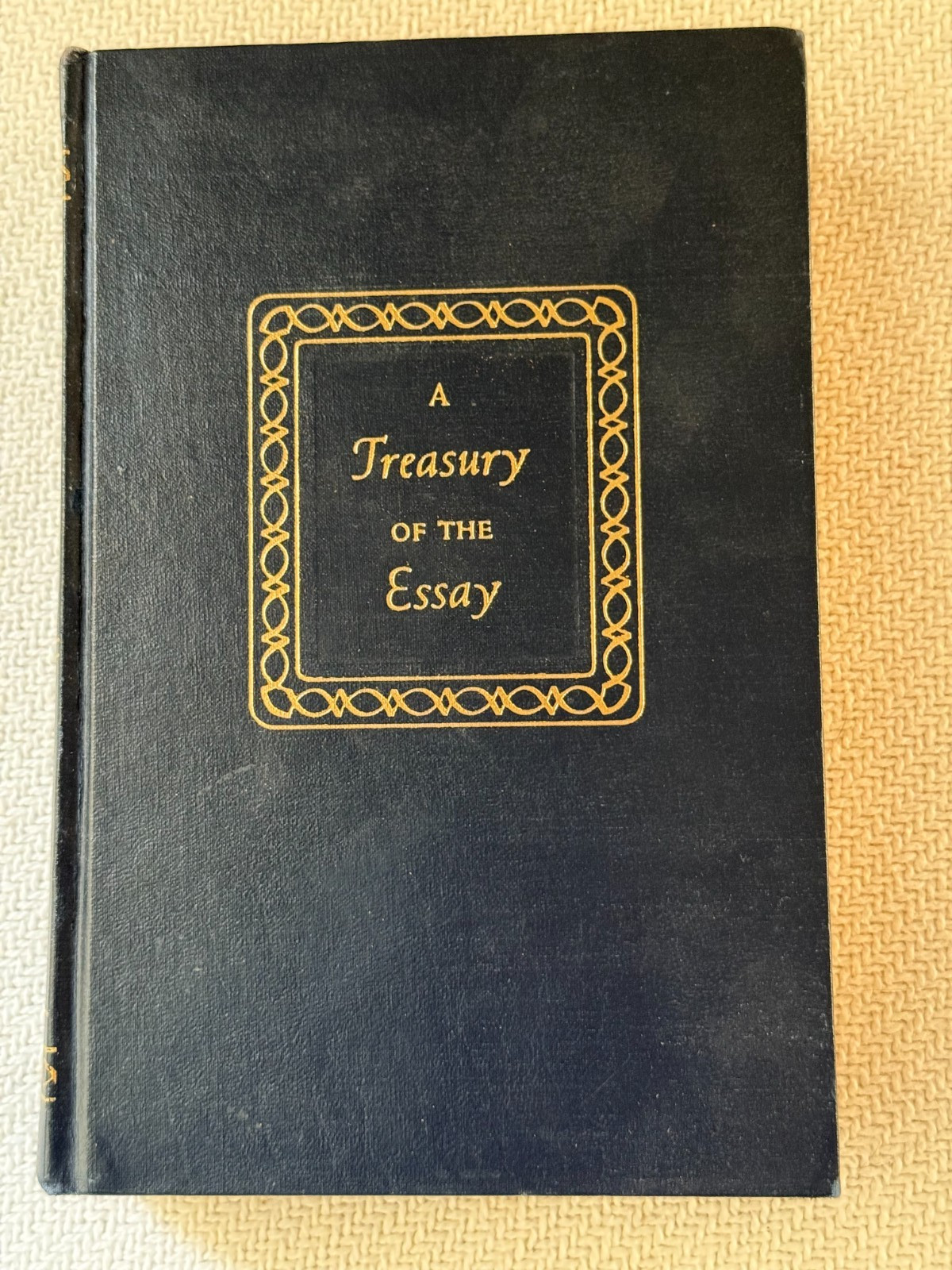 A Treasury of the Essay From Montaigne to White Homer C.Combs 1955 Spencer Press