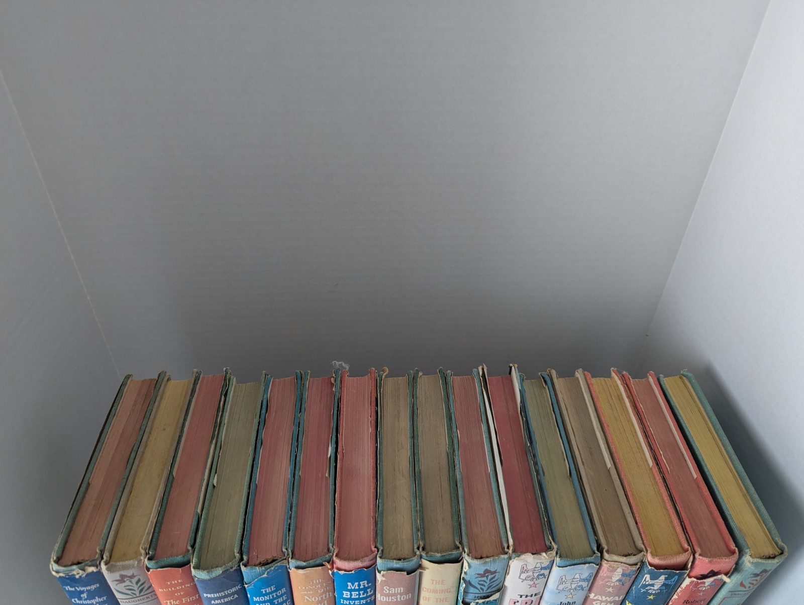16 BOOK LOT Landmark US History #1-55 Hardcover Children Random House Decor VTG