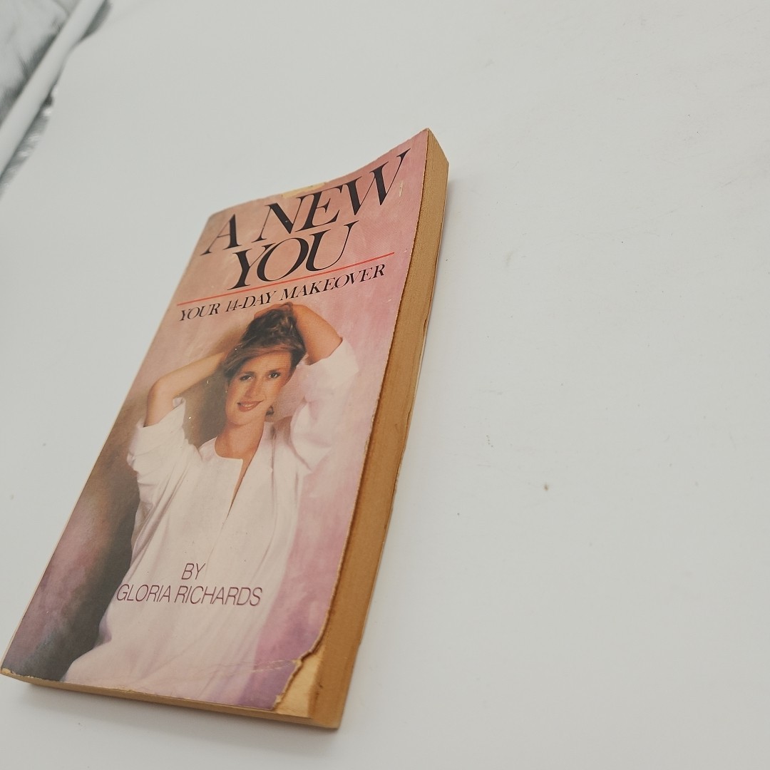 1980 A NEW YOU YOUR 14-DAY MAKEOVER BY GLORIA RICHARDS VENTURA BOOKS BA